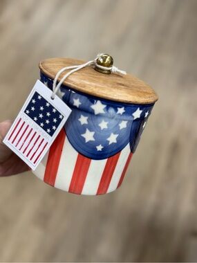 Patriotic Star & Stripe Ceramic Jar with Wooden Lid